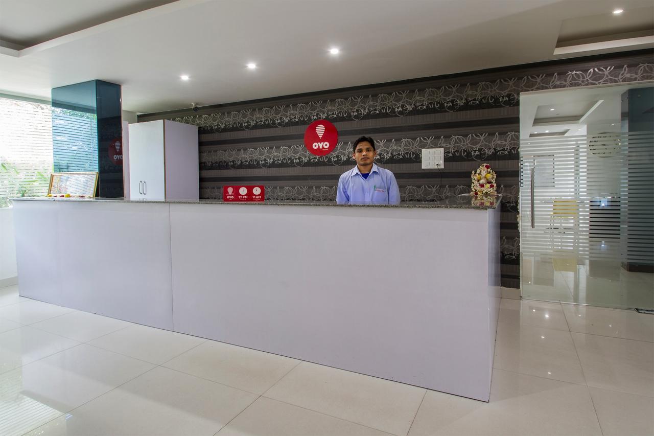 Oyo Hotel Stay Home Near Shilparamam Hyderabad Exterior photo